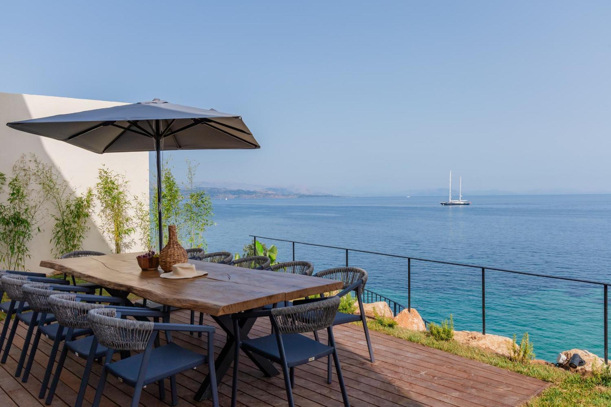 Thinalo Villa